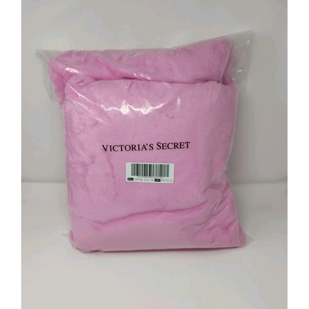 Victoria's Secret Plush Throw Blanket Faux Fur Pink 50" x 60" Limited Edition